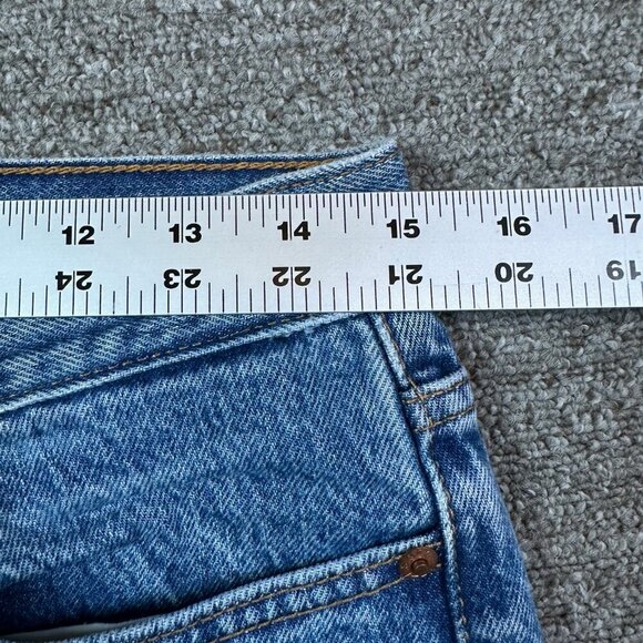 Levi's Medium Wash Distressed Wedgie Raw Hem Denim Jeans Women's Size 29 - Picture 3 of 6